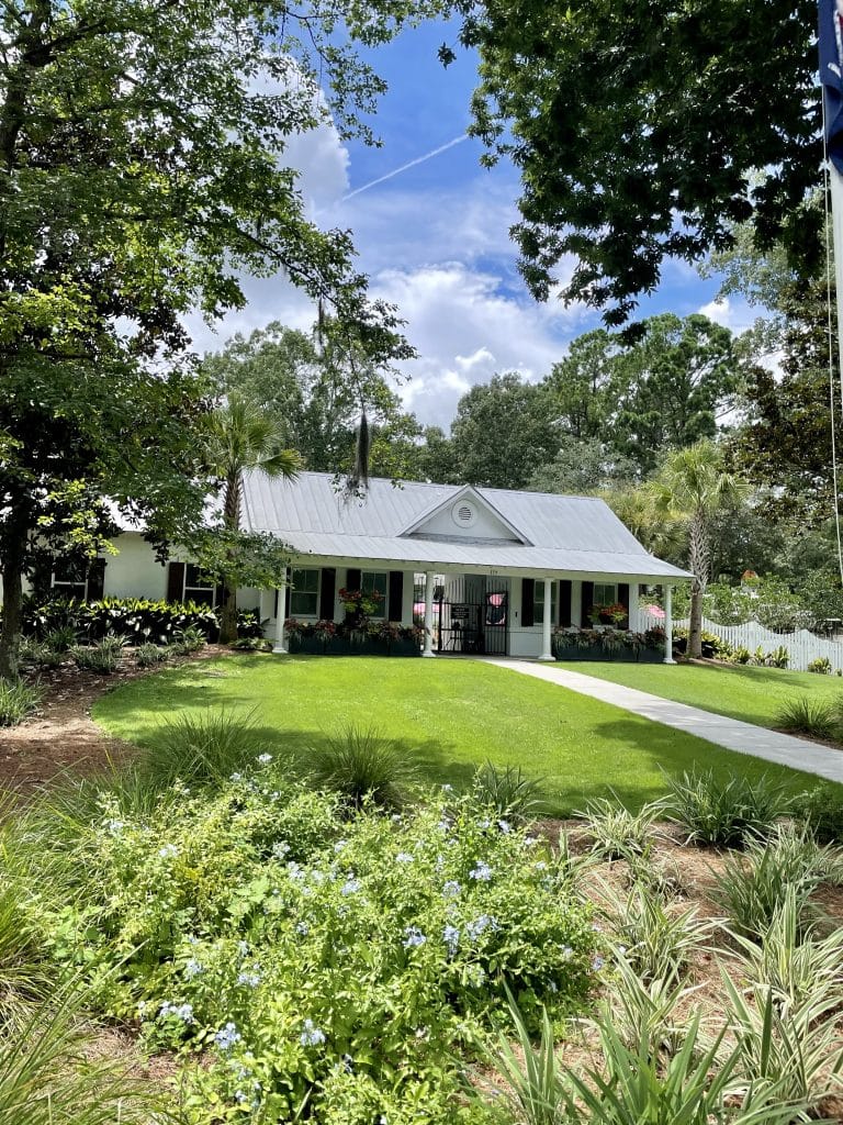 Scott Park Pool Daniel Island Property Owners' Association